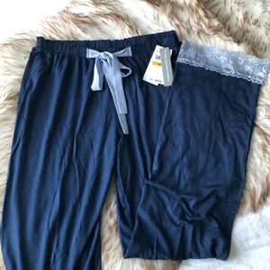 NWT Flora Nikrooz “Snuggle” Pajama Pants